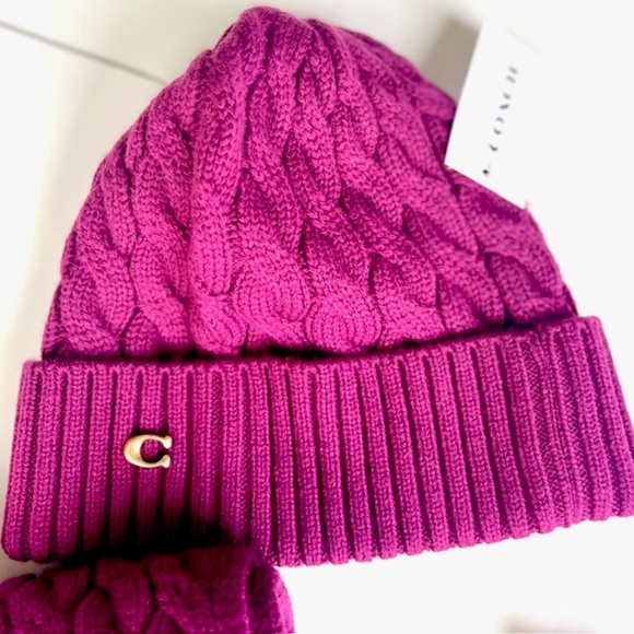 Coach Winter Hat,. Gloves &  Scarf Set. Deep Plum. NWT - Picture 4 of 6